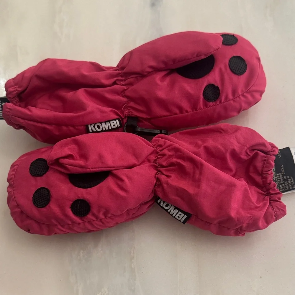 Cozy Red Kids Mittens